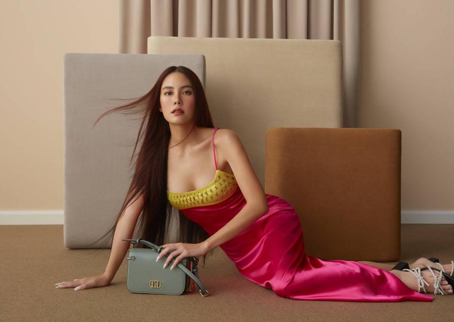 LYN เปิดตัวคอลเลคชั่น WINTER 2022 – JANIE PRESENTS LYN WINTER แคมเปญถ่ายทอดความงามในแบบฉบับสาวยุคใหม่อย่าง “เจนี่ เทียนโพธิ์สุวรรณ” LYN เปิดตัวคอลเลคชั่น WINTER 2022 – JANIE PRESENTS LYN WINTER แคมเปญถ่ายทอดความงามในแบบฉบับสาวยุคใหม่อย่าง “เจนี่ เทียนโพธิ์สุวรรณ”