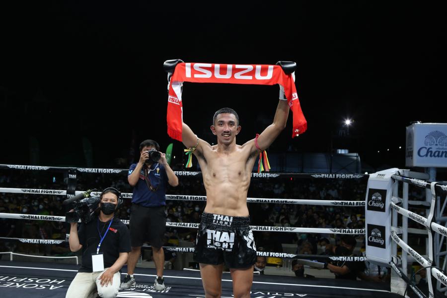 อีซูซุส่ง เพชรธงชัย ที.บี.เอ็ม.ยิม คว้าชัยในศึก “THAI FIGHT 2022” รอบแรก อีซูซุส่ง เพชรธงชัย ที.บี.เอ็ม.ยิม คว้าชัยในศึก “THAI FIGHT 2022” รอบแรก