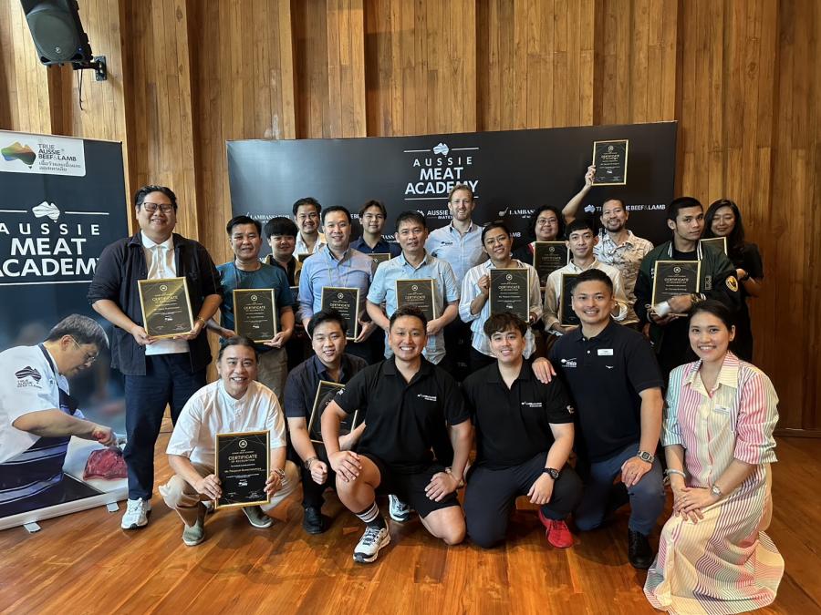 เชฟชั้นนำตบเท้าโชว์ฝีมือในโครงการ “Aussie Meat Academy” รังสรรค์เมนูเนื้อแกะและเนื้อวัวชั้นเลิศจากออสเตรเลียในเวิร์กชอปสุดเอ็กซ์คลูซีฟครั้งแรกในประเทศไทย เชฟชั้นนำตบเท้าโชว์ฝีมือในโครงการ “Aussie Meat Academy” รังสรรค์เมนูเนื้อแกะและเนื้อวัวชั้นเลิศจากออสเตรเลียในเวิร์กชอปสุดเอ็กซ์คลูซีฟครั้งแรกในประเทศไทย