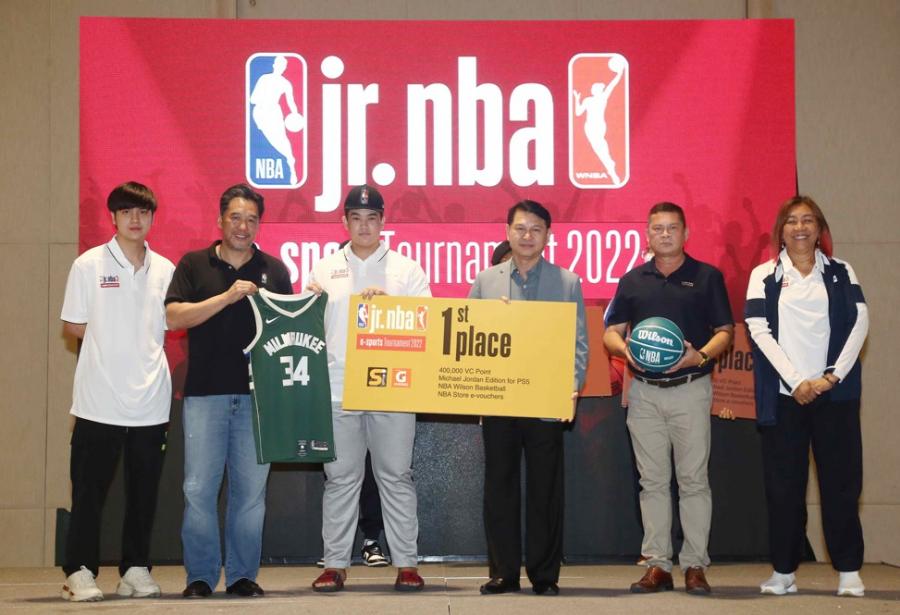 “นิโคลัส โบลตั้น” คว้าแชมป์ Jr. NBA e-sports Tournament คนแรกของประเทศไทย