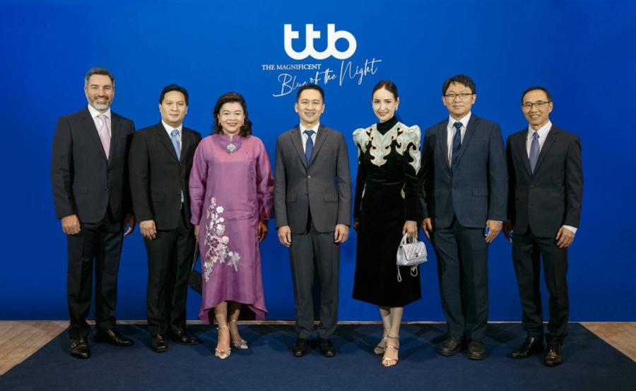 ทีเอ็มบีธนชาต จัดดินเนอร์สุดเอ็กซ์คลูซีฟ “เดอะแม็คนิฟิเซนต์ บลู ออฟ เดอะไนท์” ขอบคุณลูกค้าธุรกิจ ตอกย้ำความเป็นพันธมิตรที่แข็งแกร่ง ทีเอ็มบีธนชาต จัดดินเนอร์สุดเอ็กซ์คลูซีฟ “เดอะแม็คนิฟิเซนต์ บลู ออฟ เดอะไนท์” ขอบคุณลูกค้าธุรกิจ ตอกย้ำความเป็นพันธมิตรที่แข็งแกร่ง