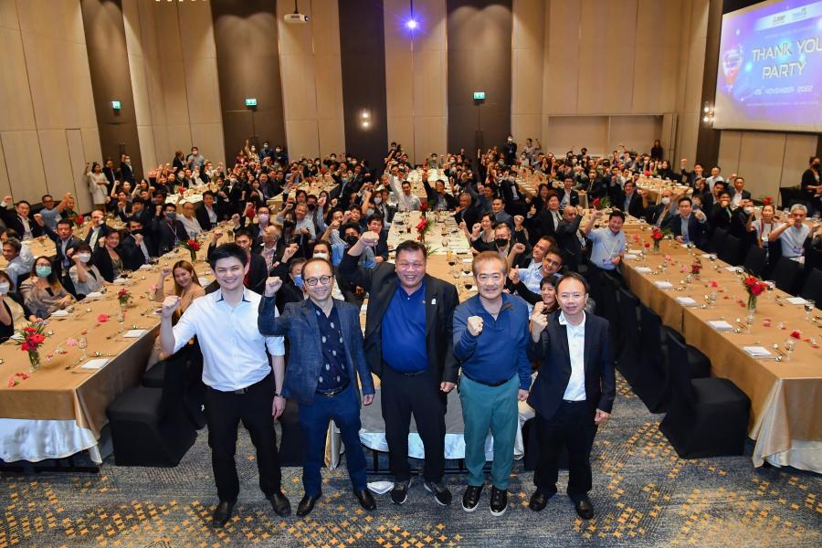 Mitsubishi Electric ร่วมกับ พันธมิตรไทย-ญี่ปุ่น ยืนหยัดสนับสนุนการปฏิรูปภาคอุตสาหกรรมในประเทศไทย ผลักดันนโยบาย Thailand 4.0 โดยเร่งสานต่อโครงข่ายความรู้และเทคโนโลยีเพื่อขับเคลื่อนความแข็งแกร่งในโครงการอีอีซีต่อเนื่อง Mitsubishi Electric ร่วมกับ พันธมิตรไทย-ญี่ปุ่น ยืนหยัดสนับสนุนการปฏิรูปภาคอุตสาหกรรมในประเทศไทย ผลักดันนโยบาย Thailand 4.0 โดยเร่งสานต่อโครงข่ายความรู้และเทคโนโลยีเพื่อขับเคลื่อนความแข็งแกร่งในโครงการอีอีซีต่อเนื่อง