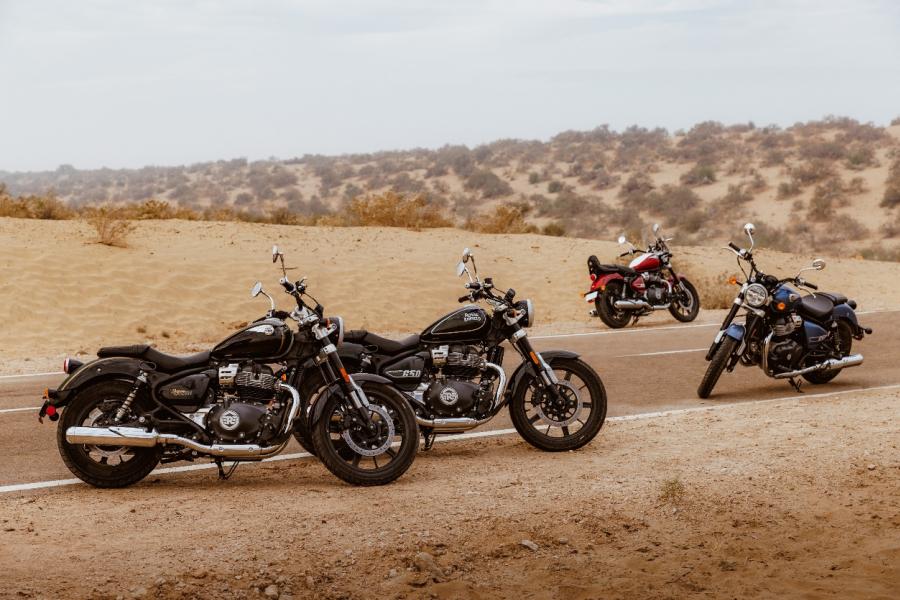 รอยัล เอ็นฟีลด์เปิดตัวรถจักรยานยนต์รุ่นใหม่ Super Meteor 650 เสริมความนุ่มนวลให้การขี่ในทุกเส้นทางตามสไตล์