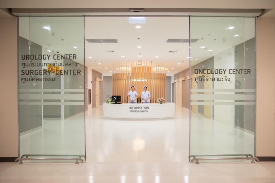การผ่าตัดเล็กผ่านกล้อง (Minimally Invasive Surgery – MIS) และเทคนิคการผ่าตัดผ่านกล้องแบบรูเดียว (Single Incision Laparoscopic Surgery) ตรงจุด ลดเจ็บ ฟื้นตัวเร็ว การผ่าตัดเล็กผ่านกล้อง (Minimally Invasive Surgery – MIS) และเทคนิคการผ่าตัดผ่านกล้องแบบรูเดียว (Single Incision Laparoscopic Surgery) ตรงจุด ลดเจ็บ ฟื้นตัวเร็ว