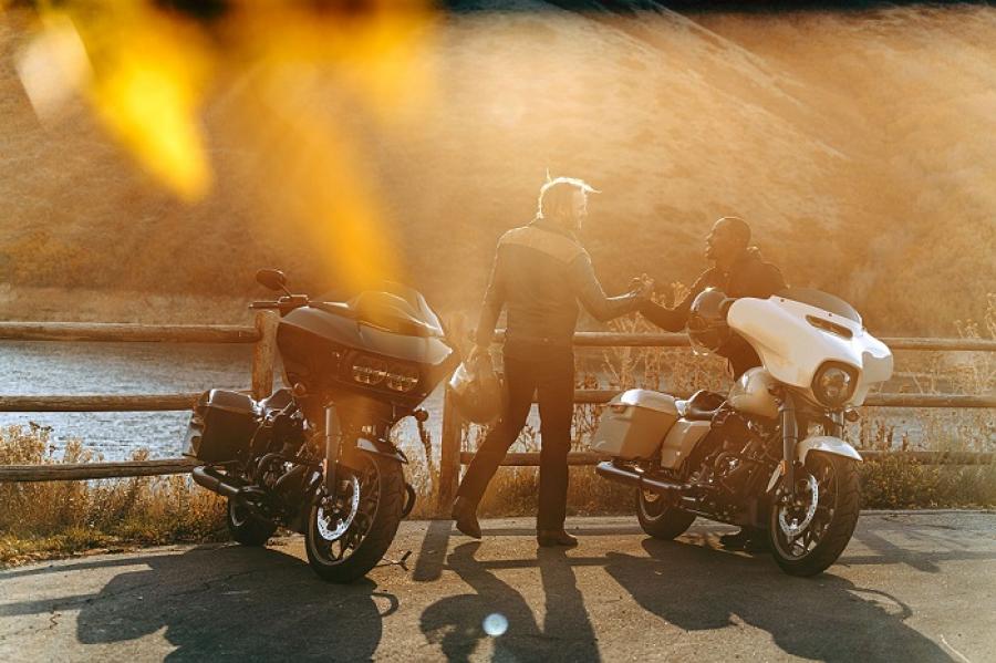 Harley-Davidson® เฉลิมฉลองครบรอบ 120 ปี พร้อมเผยโฉมไลน์อัพรถมอเตอร์ไซค์ ปี 2023 ร่วมสัมผัสกับรถมอเตอร์ไซค์ Harley-Davidson รุ่นปี 2023 คันจริง ได้ที่ตัวแทนจำหน่ายอย่างเป็นทางการของ Harley-Davidson ใกล้บ้าน Harley-Davidson® เฉลิมฉลองครบรอบ 120 ปี พร้อมเผยโฉมไลน์อัพรถมอเตอร์ไซค์ ปี 2023 ร่วมสัมผัสกับรถมอเตอร์ไซค์ Harley-Davidson รุ่นปี 2023 คันจริง ได้ที่ตัวแทนจำหน่ายอย่างเป็นทางการของ Harley-Davidson ใกล้บ้าน