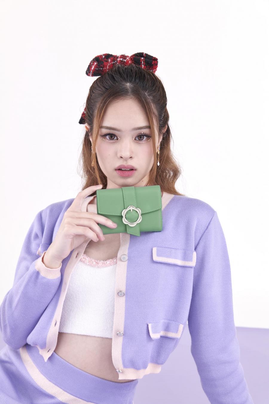 ฮอตไม่ไหว! “แอลลี่ อชิรญา” ปลื้ม คว้าตัวแทนภาพลักษณ์คนรุ่นใหม่ ขึ้นแท่นสมาชิกครอบครัว “ชาร์ลส แอนด์ คีธ” ประเทศไทย คนแรก!