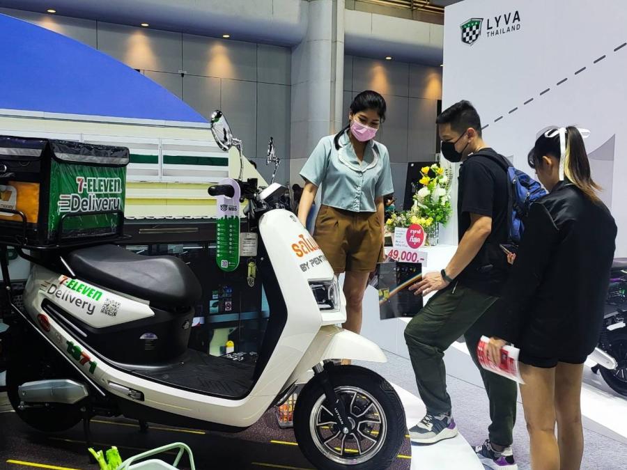 รถมอเตอร์ไซค์ไฟฟ้า “LYVA” เผยยอดจองรวม 355 คัน ในงานมอเตอร์โชว์ 2023 เดินหน้าสร้างความเชื่อมั่นในแบรนด์ “LYVA ประเทศไทย” 