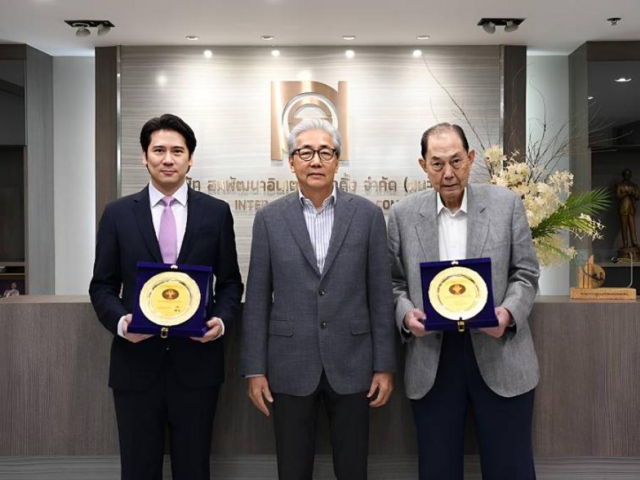 SPI คว้า 2 รางวัลเกียรติยศระดับภูมิภาคเอเชีย องค์กรชั้นนำผลงานโดดเด่นเป็นที่ยอมรับจากผู้บริโภค SPI คว้า 2 รางวัลเกียรติยศระดับภูมิภาคเอเชีย องค์กรชั้นนำผลงานโดดเด่นเป็นที่ยอมรับจากผู้บริโภค