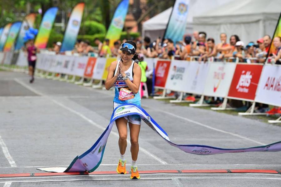 นักวิ่งปอดเหล็ก รัสเซีย-ไทย คว้าแชมป์มาราธอน “วิ่งมาราธอน ซูเปอร์สปอร์ต ลากูน่า ภูเก็ต” ปีที่ 17 ภูเก็ตปลื้มต้อนรับนักวิ่ง 6,000 คน จากกว่า 43 ประเทศทั่วโลก