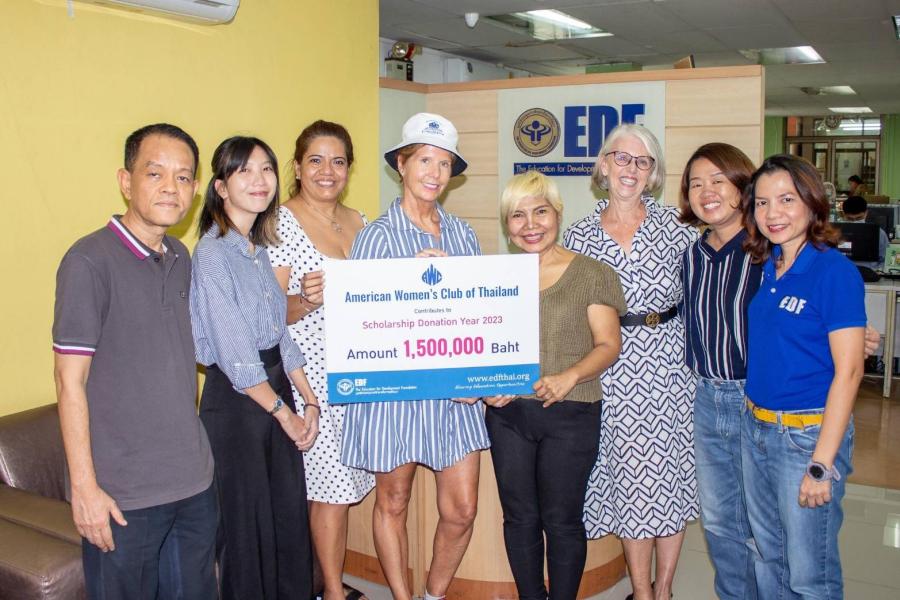 สมาคมสตรีอเมริกันแห่งประเทศไทยมอบทุนนักเรียนหญิง ม.ปลาย 1,500,000 บาท