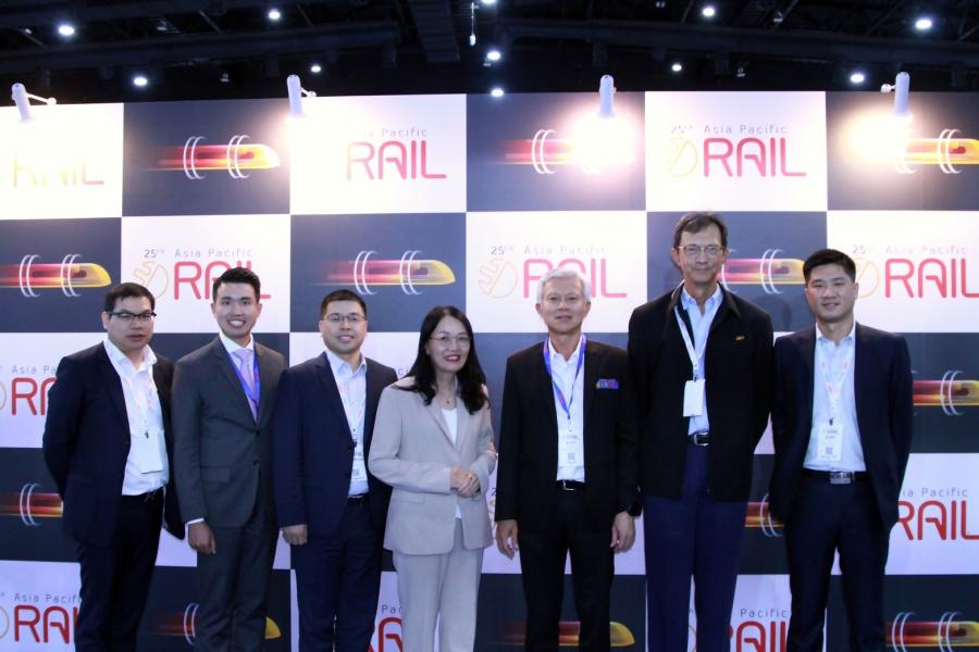 “เอเชีย เอรา วัน” ร่วมถ่ายทอดความรู้ด้านระบบรางในงาน Asia Pacific Rail 2023 “เอเชีย เอรา วัน” ร่วมถ่ายทอดความรู้ด้านระบบรางในงาน Asia Pacific Rail 2023