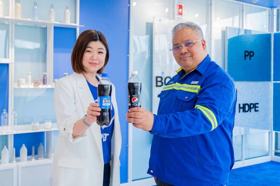ซันโทรี่ เป๊ปซี่โค ประเทศไทย ผลักดัน Bottle-to-Bottle Recycling พาบุกโรงงานรีไซเคิลเม็ดพลาสติกคุณภาพสูง เน้นย้ำขวด rPET 100% สะอาด ปลอดภัย ได้มาตรฐาน ซันโทรี่ เป๊ปซี่โค ประเทศไทย ผลักดัน Bottle-to-Bottle Recycling พาบุกโรงงานรีไซเคิลเม็ดพลาสติกคุณภาพสูง เน้นย้ำขวด rPET 100% สะอาด ปลอดภัย ได้มาตรฐาน
