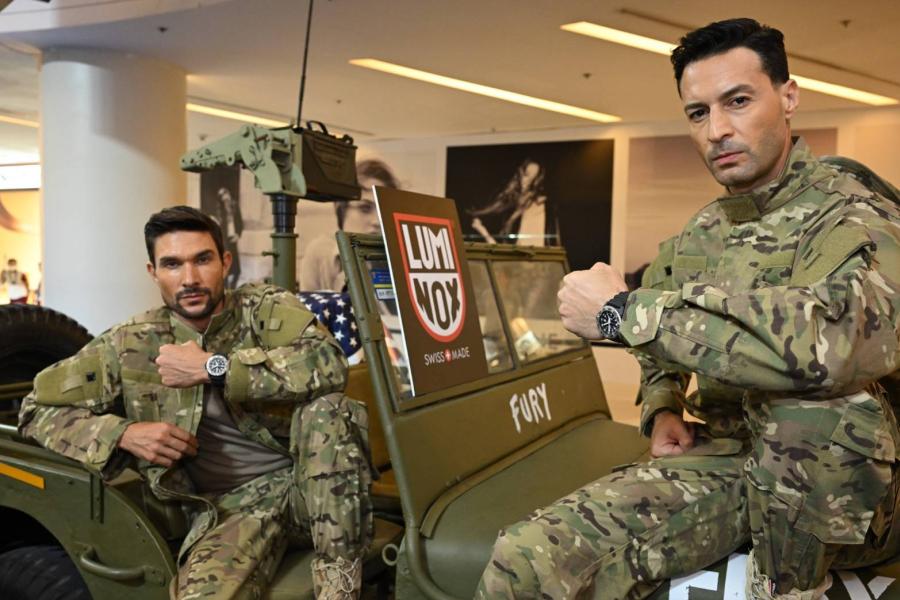 แฟนคลับนาฬิกาสายแกร่ง เฮลั่น สิ้นสุดการรอคอยมาแล้ว Luminox Mil-Spec รุ่น 3350 หนึ่งเดียวที่ได้มาตรฐานกระทรวงกลาโหมสหรัฐอเมริกา เปิดตัวครั้งแรกในเอเซียตะวันออกเฉียงใต้ ที่สยามพารากอน แฟนคลับนาฬิกาสายแกร่ง เฮลั่น สิ้นสุดการรอคอยมาแล้ว Luminox Mil-Spec รุ่น 3350 หนึ่งเดียวที่ได้มาตรฐานกระทรวงกลาโหมสหรัฐอเมริกา เปิดตัวครั้งแรกในเอเซียตะวันออกเฉียงใต้ ที่สยามพารากอน