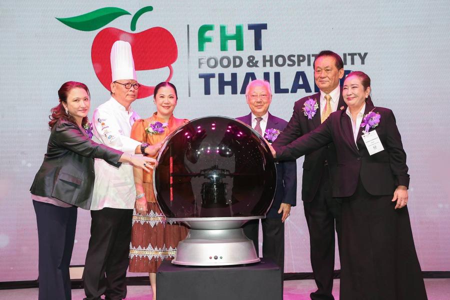 ททท. คงเป้านักท่องเที่ยว 25 ล้าน เร่งเสริมกลยุทธ์ยก Soft Power ที่พัก-อาหารรับไฮซีซั่น พร้อมร่วมองค์กรธุรกิจ และ อินฟอร์มา ร่วมจัดงาน Food & Hospitality Thailand 2023 พัฒนาศักยภาพผู้ประกอบการท่องเที่ยว คาดผู้เข้าร่วมงานกว่า 28,000 คน ททท. คงเป้านักท่องเที่ยว 25 ล้าน เร่งเสริมกลยุทธ์ยก Soft Power ที่พัก-อาหารรับไฮซีซั่น พร้อมร่วมองค์กรธุรกิจ และ อินฟอร์มา ร่วมจัดงาน Food & Hospitality Thailand 2023 พัฒนาศักยภาพผู้ประกอบการท่องเที่ยว คาดผู้เข้าร่วมงานกว่า 28,000 คน