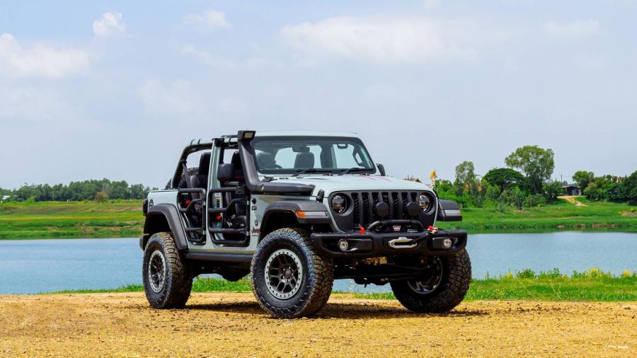 จี๊ป ประเทศไทย ตอบสนองไลฟ์สไตล์ที่ไร้ขีดจำกัด จัดแสดง Wrangler Rubicon ‘Monster+ Edition’ ผสานช่วงล่างเทคโนโลยีเอกสิทธิ์ จี๊ป 4X4 พร้อมบริการช่วยเหลือฉุกเฉิน 3 ปี ไม่จำกัดระยะทาง ในงาน BIG MOTOR SALE 2023