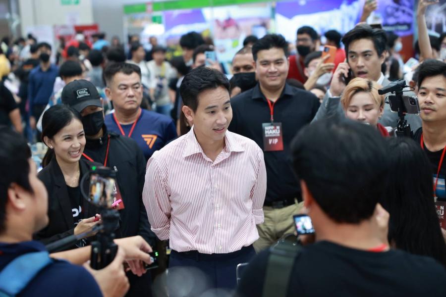 พิธา ลิ้มเจริญรัตน์ พร้อมด้วย ส.ส.พรรคก้าวไกล เยี่ยมชมงาน มหกรรม NIPPON HAKU BANGKOK 2023 พิธา ลิ้มเจริญรัตน์ พร้อมด้วย ส.ส.พรรคก้าวไกล เยี่ยมชมงาน มหกรรม NIPPON HAKU BANGKOK 2023