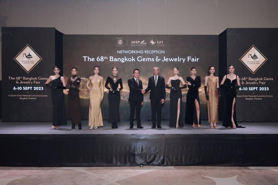 อลังการงาน Networking Reception บางกอกเจมส์ ครั้งที่ 68 DITP จับมือ GIT เชิญนักธุรกิจจิวเวลรีไทยและนานาชาติร่วมงานอย่างคับคั่ง อลังการงาน Networking Reception บางกอกเจมส์ ครั้งที่ 68 DITP จับมือ GIT เชิญนักธุรกิจจิวเวลรีไทยและนานาชาติร่วมงานอย่างคับคั่ง