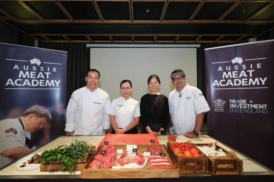 Meat and Livestock Australia (MLA) เปิดประสบการณ์ความอร่อย  จัดกิจกรรม Aussie Beef Mates 6 Hands Experience   ในโครงการ Aussie Meat Academy  โดยได้รับเกียรติจาก 3 เชฟชื่อดังจาก Aussie Beef Mates ร่วมรังสรรค์เมนูพิเศษ  ตอกย้ำความเป็นเลิศด้านคุณภาพและรสชาติของเนื้อวัวออสเตรเลียในกลุ่มผู้บริโภคชาวไทย