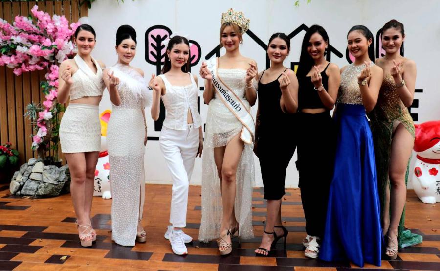 ล่ามงไม่หยุด ! ดรีม กมลเพชร เพชรวรางกูล พาหุ่นสวย สัดส่วน 32 24 36 ประกวดชุดว่ายน้ำมิสแกรนด์พัทยาสระแก้ว ล่ามงไม่หยุด ! ดรีม กมลเพชร เพชรวรางกูล พาหุ่นสวย สัดส่วน 32 24 36 ประกวดชุดว่ายน้ำมิสแกรนด์พัทยาสระแก้ว