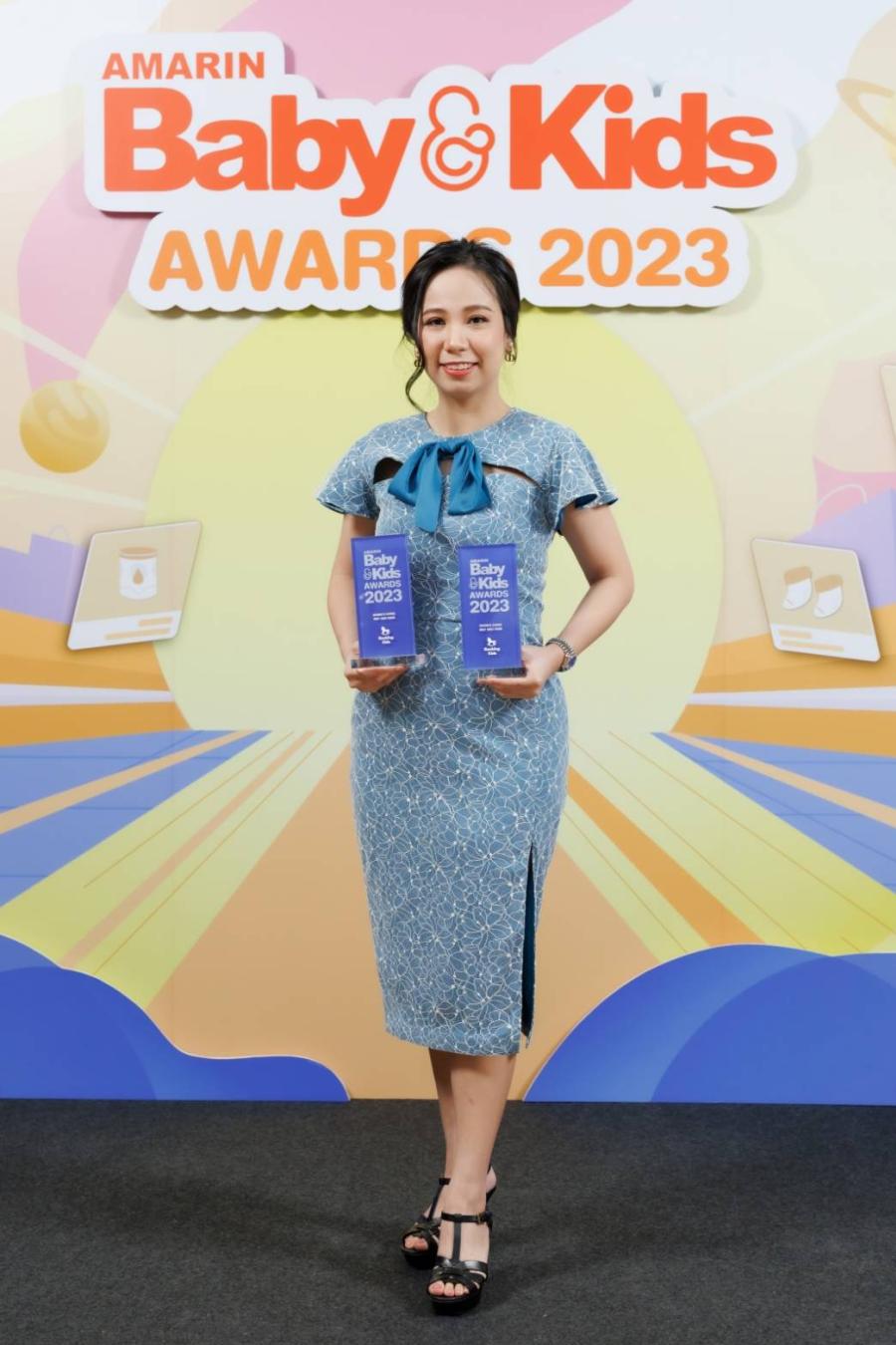 ร็อคกิงคิดส์ฯ คว้า 2 รางวัลแห่งปี จากเวที “Amarin Baby & Kids Awards 2023” ให้กับ Royal เก้าอี้เปลไกวฯ เป็นสุดยอดแบรนด์ในดวงใจคุณแม่ทั่วประเทศ
