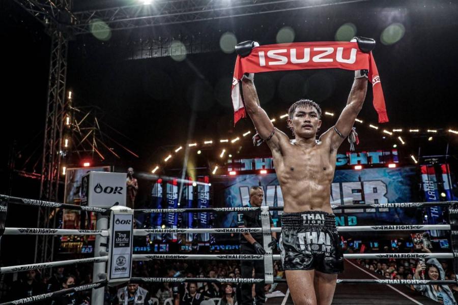 อีซูซุเชิญส่งกำลังใจเชียร์ สุขสวัสดิ์ แสงมรกต ในศึก THAI FIGHT 2023 รอบชิงชนะเลิศ ปลายเดือนธันวาคมนี้