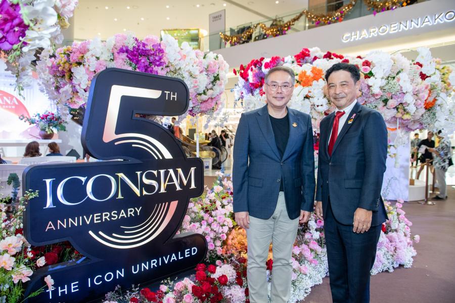 สยาม ทาคาชิมายะ จับมือ ไอคอนสยาม ร่วมฉลองครบรอบ 5 ปี จัดงาน “IKEBANA and Flower Show” นิทรรศการศาสตร์การจัดดอกไม้เก่าแก่ประจำชาติญี่ปุ่น เพลิดเพลินกับร้านดอกไม้ชื่อดัง และกิจกรรมเวิร์กชอปมากมาย สยาม ทาคาชิมายะ จับมือ ไอคอนสยาม ร่วมฉลองครบรอบ 5 ปี จัดงาน “IKEBANA and Flower Show” นิทรรศการศาสตร์การจัดดอกไม้เก่าแก่ประจำชาติญี่ปุ่น เพลิดเพลินกับร้านดอกไม้ชื่อดัง และกิจกรรมเวิร์กชอปมากมาย