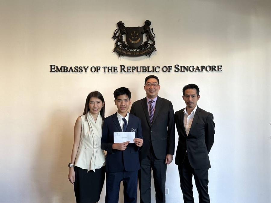 “ครูเบล” อดีตนักศึกษาทุนแลกเปลี่ยน 10 ประเทศ แนะเด็กไทย ก่อนไปเรียนที่ประเทศสิงคโปร์ เตรียมตัว 1-2 ปี “ครูเบล” อดีตนักศึกษาทุนแลกเปลี่ยน 10 ประเทศ แนะเด็กไทย ก่อนไปเรียนที่ประเทศสิงคโปร์ เตรียมตัว 1-2 ปี