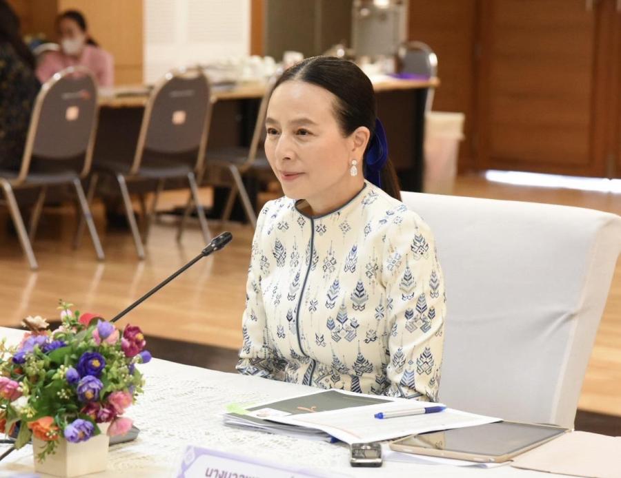 มาดามแป้ง ประธานกองทุนฯ สนับสนุนการขับเคลื่อน Soft Power ทั้ง 11 สาขา  และเชิญชวนทุกท่านร่วมเป็นส่วนหนึ่งในการสนับสนุน เพื่อส่งเสริมและเผยแพร่งานด้านศิลปวัฒนธรรมสู่ระดับนานาชาติ 