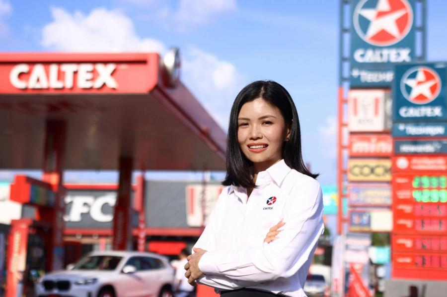 แม่ทัพมาร์เก็ตติ้งแห่งปั๊มตราดาว แบรนด์คาลเท็กซ์ รุกสร้างแบรนด์ ภายใต้แนวคิด “ได้ทั้งคู่ ทั้งแรง ทั้งประหยัด” แม่ทัพมาร์เก็ตติ้งแห่งปั๊มตราดาว แบรนด์คาลเท็กซ์ รุกสร้างแบรนด์ ภายใต้แนวคิด “ได้ทั้งคู่ ทั้งแรง ทั้งประหยัด”