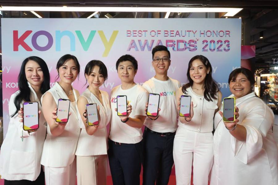 Konvy บิวตี้อีคอมเมิร์ซอันดับ 1 ของไทย จัดงาน “Konvy Best of Beauty Honor Awards 2023” ประกาศรางวัล 50 สุดยอดผลิตภัณฑ์ความงามแห่งปี การันตีจากผู้ใช้จริง พร้อมกางแผนธุรกิจรุกตลาดบิวตี้เมืองไทย ตั้งเป้าเป็นอันดับ 1 ต่อเนื่อง คาดปี 67 รายได้โตอย่างก้าวกระโดด