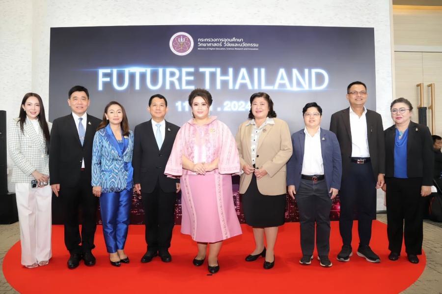 *ศุภมาส * ผลงาน 3 เดือน เพียบ โชว์นโยบายใหม่  ”เรียนดี มีความสุข มีรายได้ และวิจัยตอบโจทย์“ 