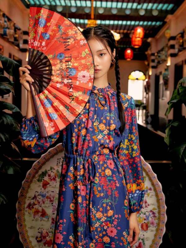 จิม ทอมป์สัน ปลุกมนต์เสน่ห์ย่านเมืองเก่าสงขลา  ต้อนรับตรุษจีนด้วยคอลฯ ใหม่สุดไอคอนิก “SCENT OF FLOWERS”  จับมังกรมาโลดแล่น ท่ามกลางมวลดอกไม้มงคลบานสะพรั่ง