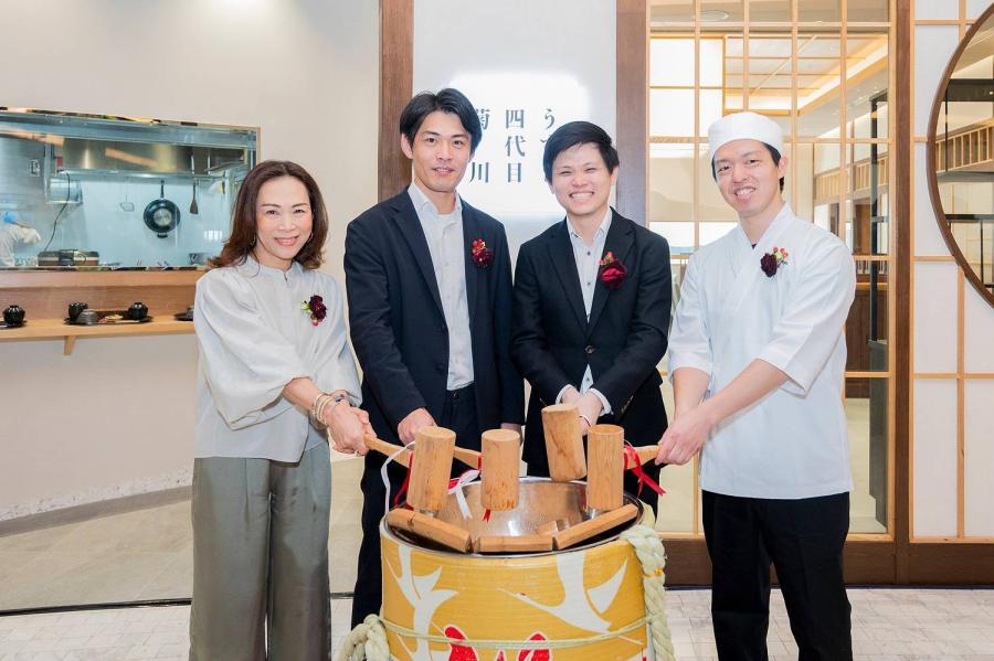 เปิดตัวครั้งแรกในไทย กับ ร้านข้าวหน้าปลาไหลอุนางิเก่าแก่กว่า 90 ปี พร้อมให้สัมผัสความฉ่ำสุดพรีเมียมส่งตรงจากญี่ปุ่น ณ ศูนย์การค้าเอ็มควอเทียร์ เปิดตัวครั้งแรกในไทย กับ ร้านข้าวหน้าปลาไหลอุนางิเก่าแก่กว่า 90 ปี พร้อมให้สัมผัสความฉ่ำสุดพรีเมียมส่งตรงจากญี่ปุ่น ณ ศูนย์การค้าเอ็มควอเทียร์