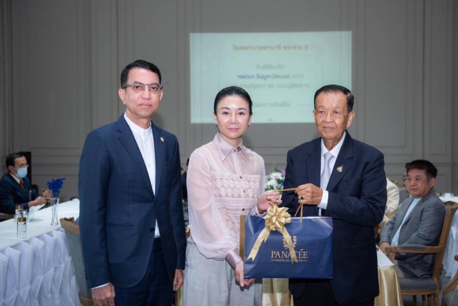 ประธานรัฐสภา พร้อมคณะ เยี่ยมชมความพร้อมทางการแพทย์ รพ พานาซี พระราม 2 ในฐานะโรงพยาบาลที่พร้อมรับผู้ใช้บริการจากตะวันออกกลาง ประธานรัฐสภา พร้อมคณะ เยี่ยมชมความพร้อมทางการแพทย์ รพ พานาซี พระราม 2 ในฐานะโรงพยาบาลที่พร้อมรับผู้ใช้บริการจากตะวันออกกลาง
