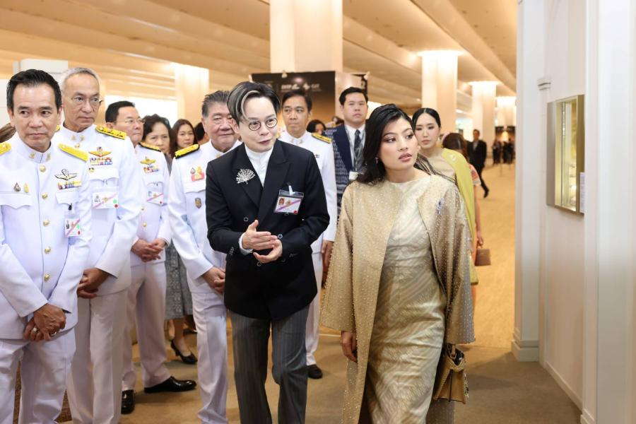 ตระการตาเครื่องประดับเครื่องประดับชั้นสูง ‘Heirlooms of Elegance’ นิทรรศการไฮไลต์ในงานบางกอกเจมส์ครั้งที่ 69 ตระการตาเครื่องประดับเครื่องประดับชั้นสูง ‘Heirlooms of Elegance’ นิทรรศการไฮไลต์ในงานบางกอกเจมส์ครั้งที่ 69