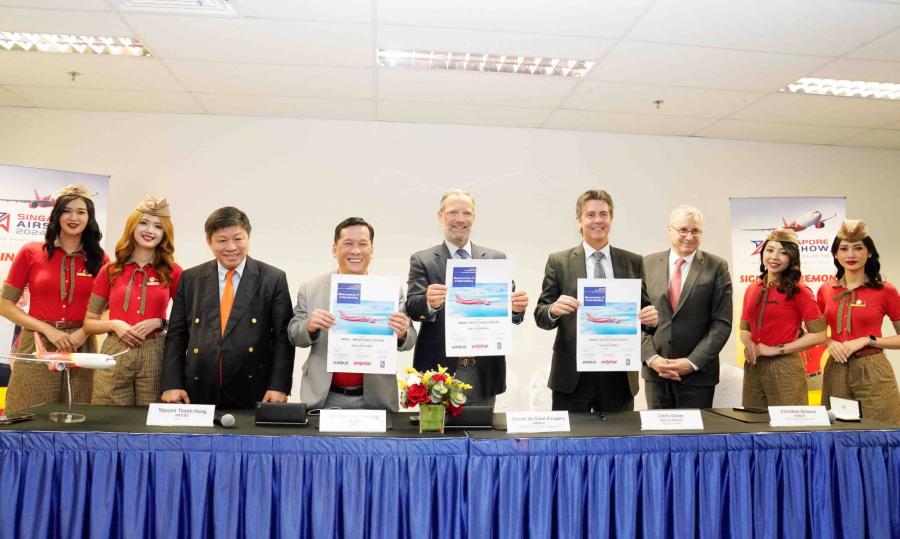 เวียตเจ็ทเผยข้อตกลงสำคัญร่วมกับ Airbus Rolls-Royce Pratt & Whitney and Safran ณ งาน Singapore Airshow 2024 เวียตเจ็ทเผยข้อตกลงสำคัญร่วมกับ Airbus Rolls-Royce Pratt & Whitney and Safran ณ งาน Singapore Airshow 2024