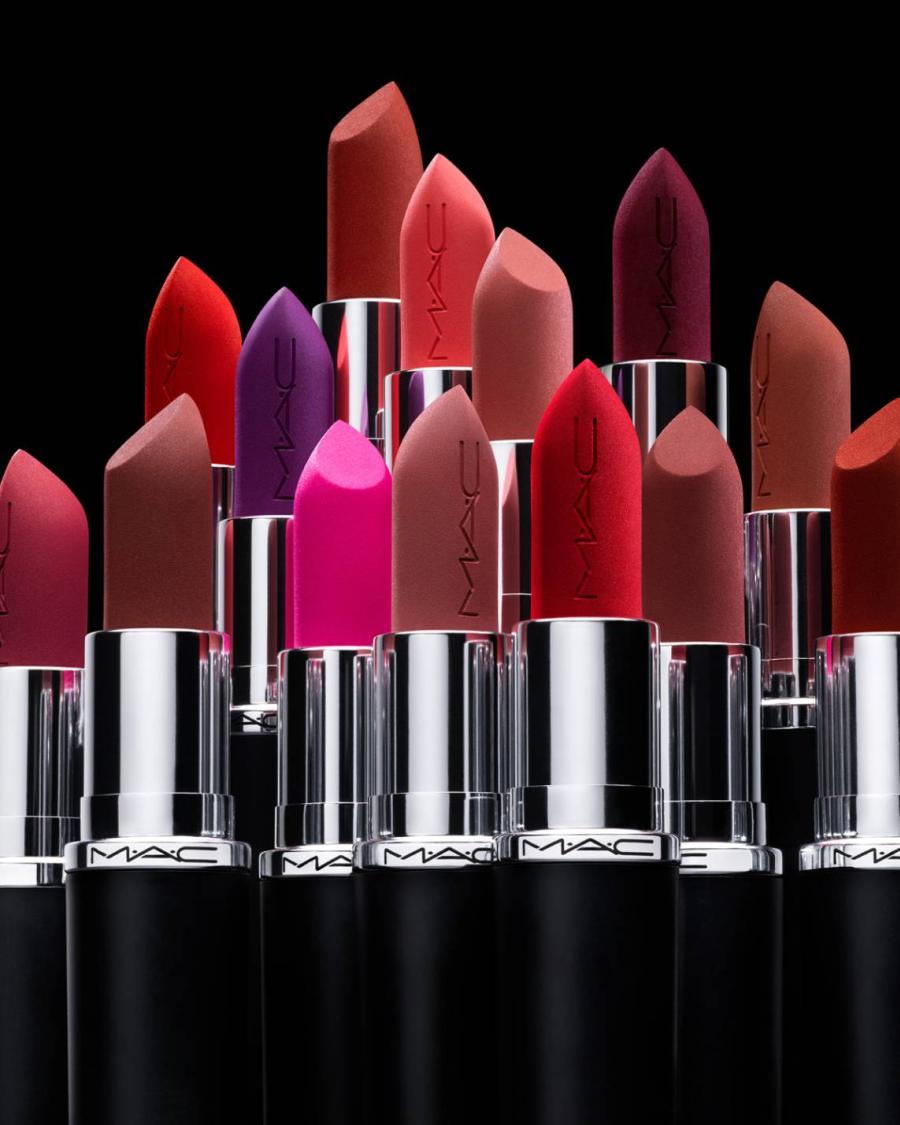 M·A·CXIMAL SILKY MATTE LIPSTICK  ลิป MAC แท่งดำที่ “มากกว่าเดิม”