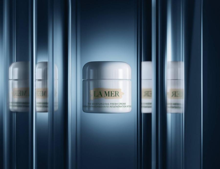 LUXURY REDEFINED: LA MER’S THE NEW MOISTURIZING FRESH CREAM  NEW ADVANCED DELIVERY SYSYEM PROVIDES YOUTH RENEWING ENERGY TO SKIN     “ล็อกผิวเฟรช..ด้วย La Mer Fresh Cream”