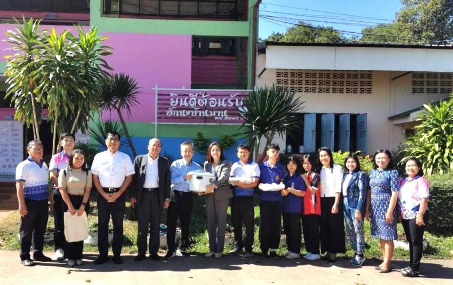 สมาคมชาวจังหวัดโทยาม่าในกรุงเทพฯ เยี่ยมนักเรียนทุนมูลนิธิ EDF สมาคมชาวจังหวัดโทยาม่าในกรุงเทพฯ เยี่ยมนักเรียนทุนมูลนิธิ EDF
