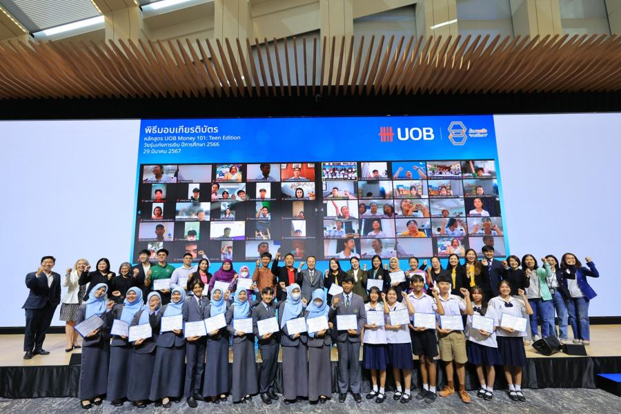 ยูโอบี ประเทศไทยเดินหน้าร่วมสร้างอนาคตเด็กไทยด้วยทักษะการเงิน  ผ่านหลักสูตรการเงินออนไลน์ UOB Money 101: Teen Edition วัยรุ่นเก่งการเงิน  จนถึงปัจจุบัน มีนักเรียนมากกว่า 4000 คนผ่านการอบรมหลักสูตรนี้ทั่วประเทศ