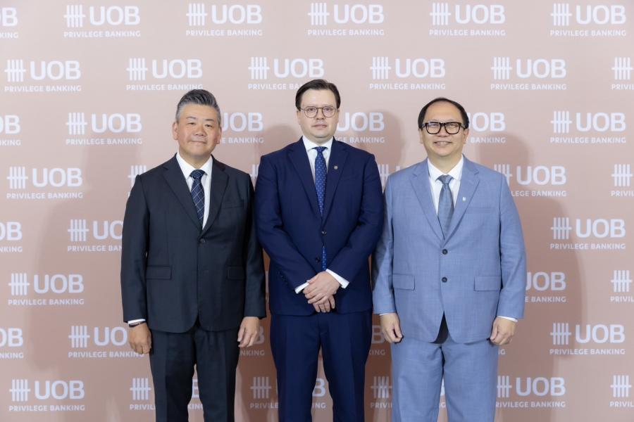ยูโอบี ประเทศไทย แนะนำพอร์ตการลงทุนที่แข็งแกร่งสำหรับลูกค้าที่มีความมั่งคั่ง ในงานสัมมนา Mid-Year Outlook ยูโอบี ประเทศไทย แนะนำพอร์ตการลงทุนที่แข็งแกร่งสำหรับลูกค้าที่มีความมั่งคั่ง ในงานสัมมนา Mid-Year Outlook