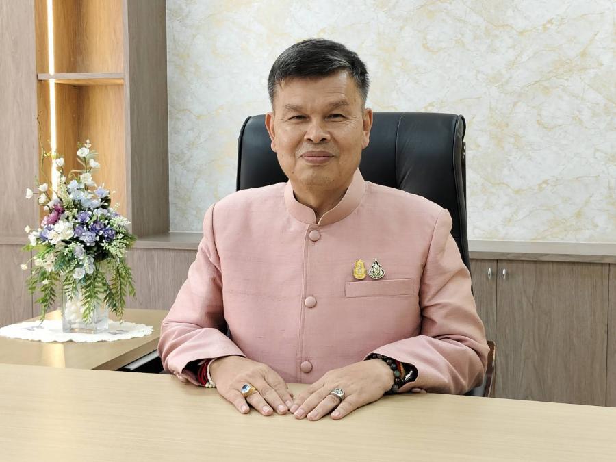 กรมหม่อนไหม ชู เกษตรกรดีเด่นสาขาอาชีพปลูกหม่อนเลี้ยงไหม กรมหม่อนไหม ชู เกษตรกรดีเด่นสาขาอาชีพปลูกหม่อนเลี้ยงไหม