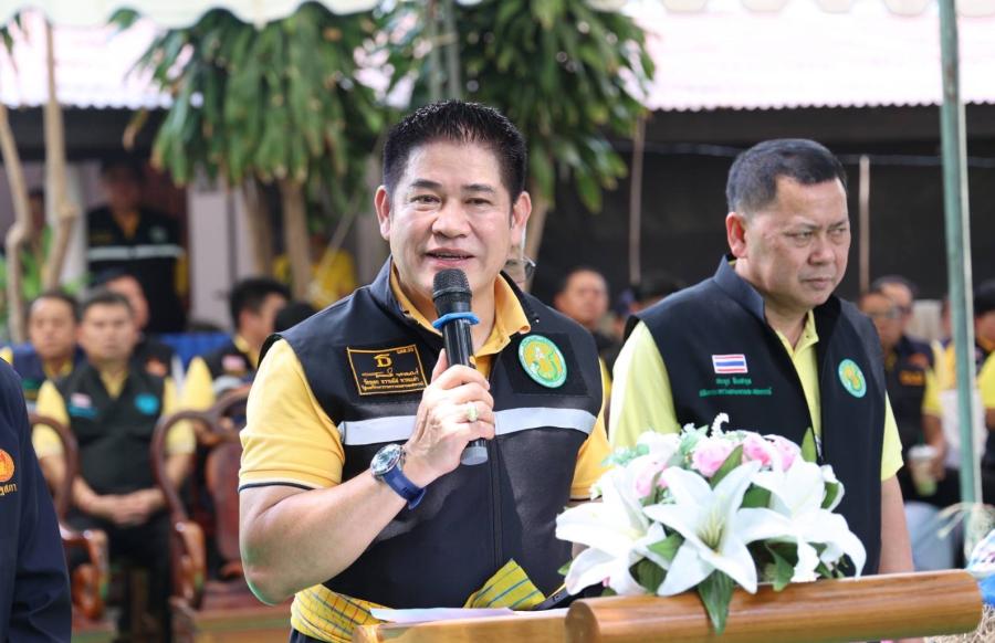 กรมหม่อนไหมร่วมติดตามคณะรัฐมนตรีว่าการกระทรวงเกษตรและสหกรณ์ ลงพื้นที่จังหวัดเพชรบุรี 