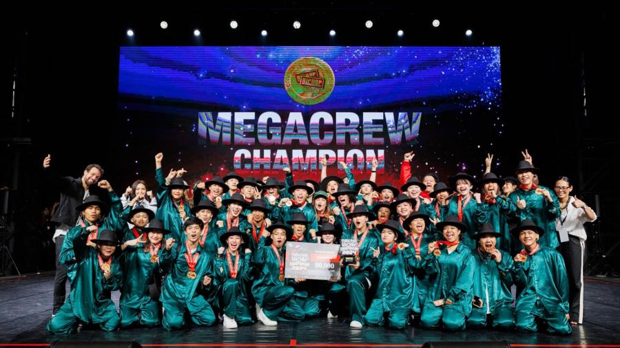 ร่วมยินดี นศ. สจล. โชว์ทักษะเต้น คว้ารางวัลชนะเลิศอันดับ 1 ได้สิทธิ์ไปแข่งระดับโลก