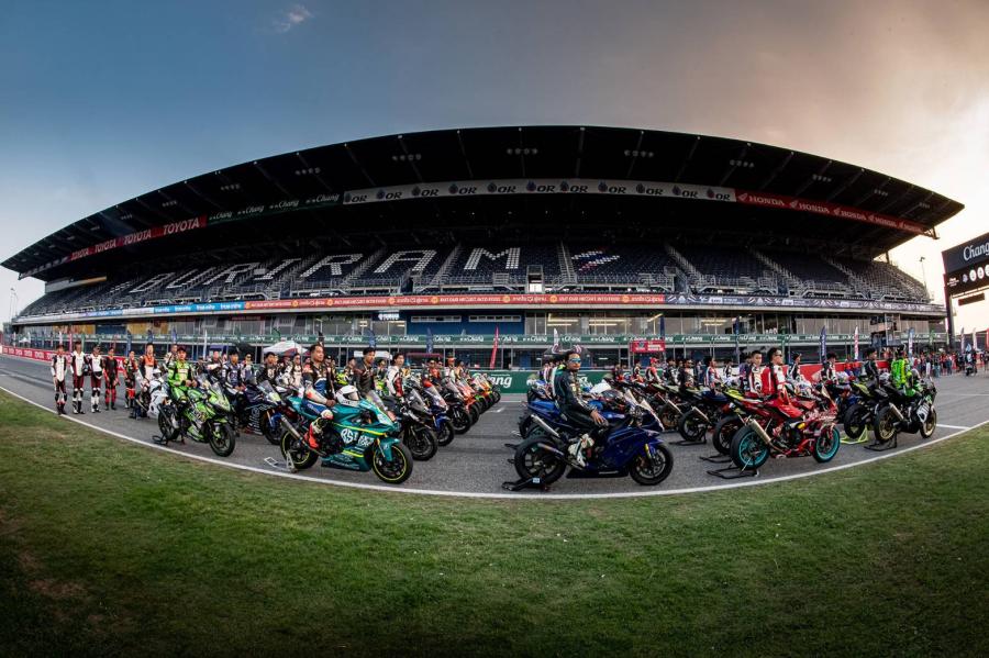 นับถอยหลัง! ศึก Plan B Media BRIC Superbike สนามที่2 ของฤดูกาล “เบนซ์ เรซซิ่ง-ดีเจปอ”เปิดใจหลังทำผลงานเยี่ยม ขึ้นจ่าฝูงของรุ่น นับถอยหลัง! ศึก Plan B Media BRIC Superbike สนามที่2 ของฤดูกาล “เบนซ์ เรซซิ่ง-ดีเจปอ”เปิดใจหลังทำผลงานเยี่ยม ขึ้นจ่าฝูงของรุ่น