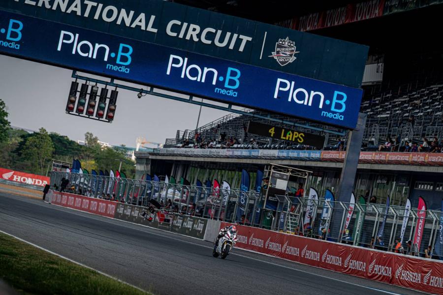 วิเคราะห์ก่อนเกม! ศึกดวลคันเร่งสองล้อ Plan-B Media BRIC Superbike สนามที่ 2 เปิดสมรภูมิเดือดสุดสัปดาห์นี้ วิเคราะห์ก่อนเกม! ศึกดวลคันเร่งสองล้อ Plan-B Media BRIC Superbike สนามที่ 2 เปิดสมรภูมิเดือดสุดสัปดาห์นี้
