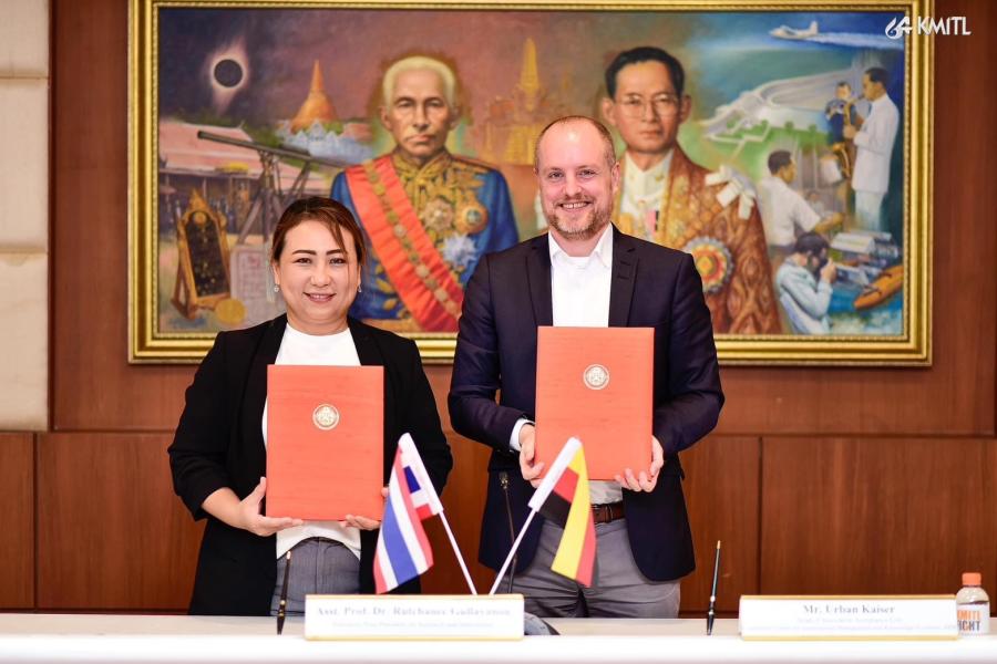 สจล.ร่วมกับสถาบัน Fraunhofer IMW เยอรมนี สร้างความร่วมมือด้านงานวิจัย เพิ่มโอกาสการศึกษา พร้อมดัน “ต้นธูปฤาษี” สู่นวัตกรรมวัสดุก่อสร้าง เป็นมิตรต่อสิ่งแวดล้อม 