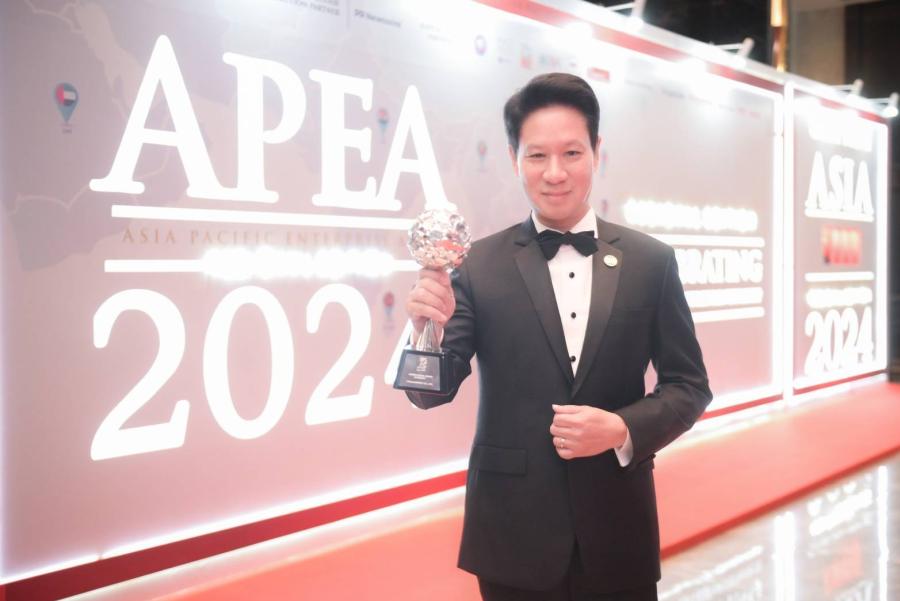 ไปรษณีย์ไทย คว้า 2 รางวัล  องค์กรเติบโตโดดเด่น - แบรนด์สร้างแรงบันดาลใจที่ยั่งยืนแห่งเอเชียแปซิฟิก          ตัวจริงธุรกิจบริการที่พัฒนาอย่างไม่หยุดนิ่ง