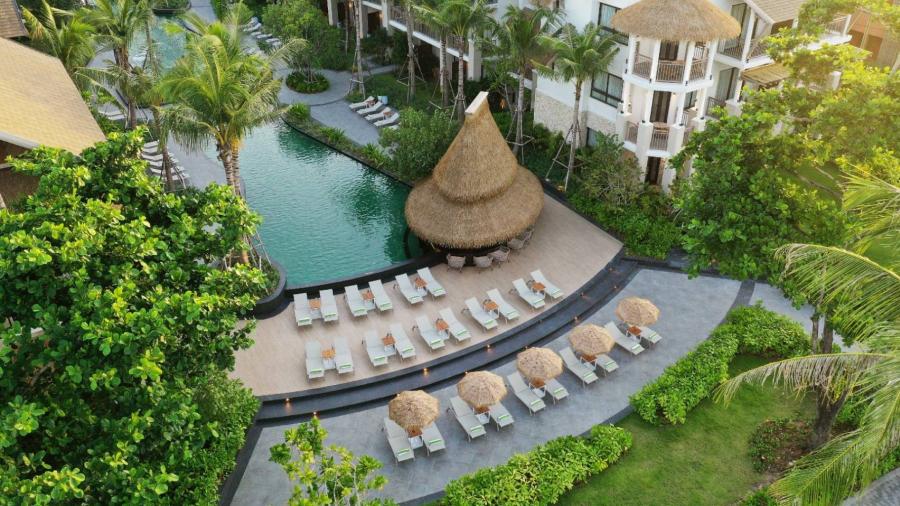 IHG Hotels & Resorts เดินหน้าสร้างการเติบโตโรงแรมกลุ่ม Mainstream ในประเทศไทย โดยมีแบรนด์ชั้นนำอย่าง Holiday Inn Holiday Inn Express และ Garner ที่ช่วยขับเคลื่อนการเติบโต IHG Hotels & Resorts เดินหน้าสร้างการเติบโตโรงแรมกลุ่ม Mainstream ในประเทศไทย โดยมีแบรนด์ชั้นนำอย่าง Holiday Inn Holiday Inn Express และ Garner ที่ช่วยขับเคลื่อนการเติบโต