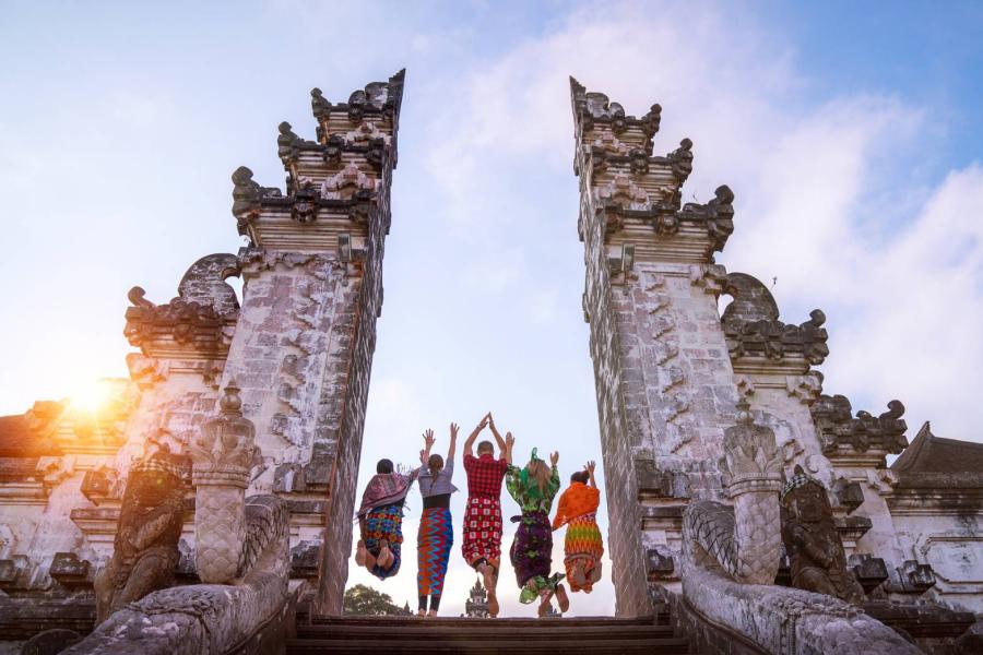 กรุงเทพฯ ครองใจนักท่องเที่ยวจีน 2 ปีซ้อน! ติดอันดับ 5 จุดหมายปลายทางยอดนิยมช่วงวันชาติจีน กรุงเทพฯ ครองใจนักท่องเที่ยวจีน 2 ปีซ้อน! ติดอันดับ 5 จุดหมายปลายทางยอดนิยมช่วงวันชาติจีน